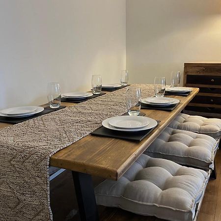 Stunning Beverley Bungalow W Fireplace, Private Parking, And Garden Buitenkant foto